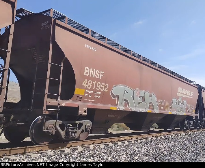 BNSF 481952